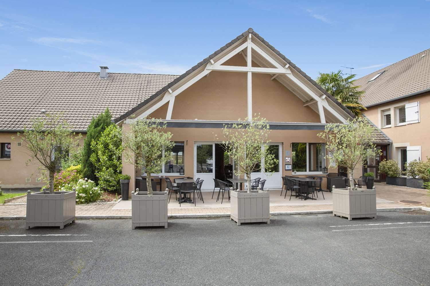 Sure Hotel By Best Western Châteauroux Exteriör bild